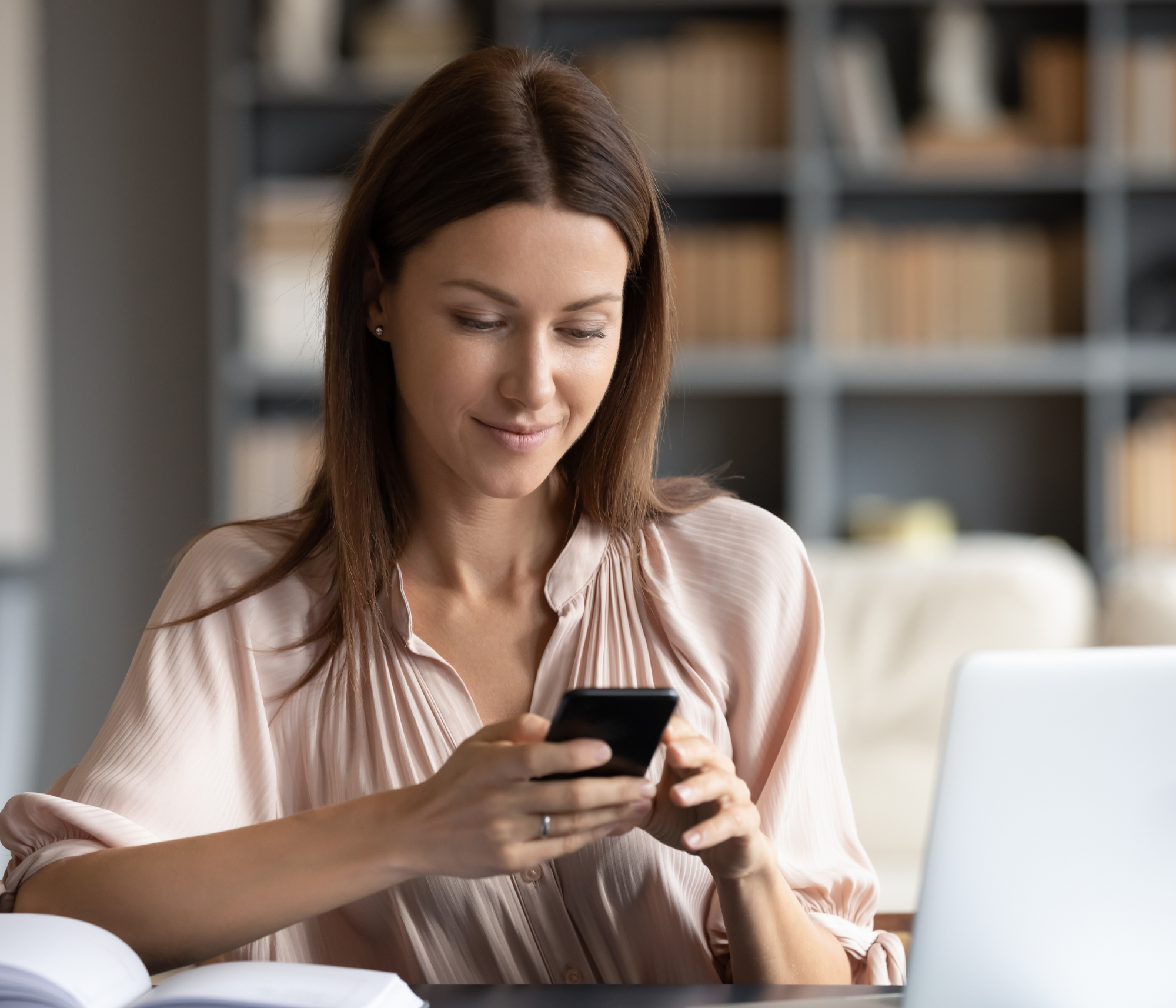 Homeowner communicating with HOA via mobile device